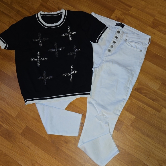 Blossom Flowered Sweater And Skinny Jean Womens Combo - Picture 1 of 11